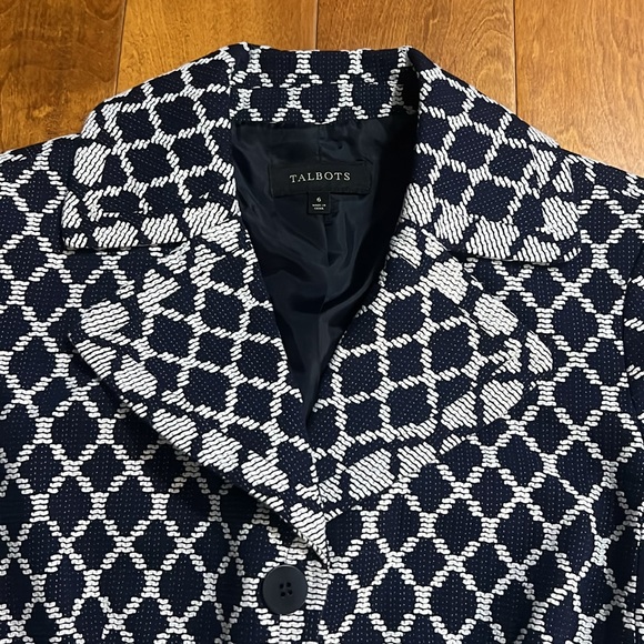 Talbots Geometric Long Sleeve Blazer Size 8 Navy Business Academia Chic Classic - Picture 2 of 10